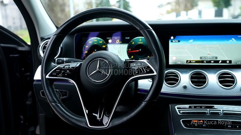 Mercedes Benz E 200 1.6D / AUT / REG /