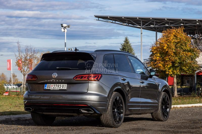 Volkswagen Touareg 3.0 R LINE 4MOTION
