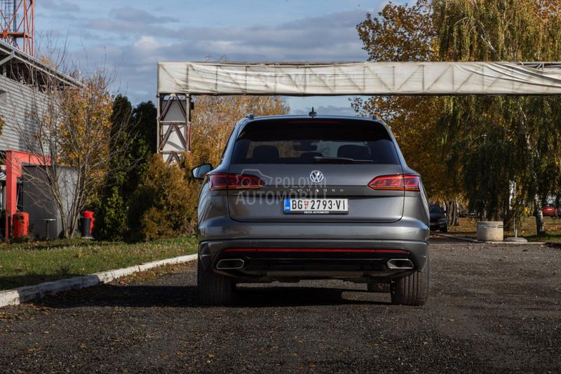 Volkswagen Touareg 3.0 R LINE 4MOTION