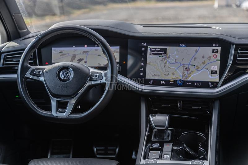 Volkswagen Touareg 3.0 R LINE 4MOTION
