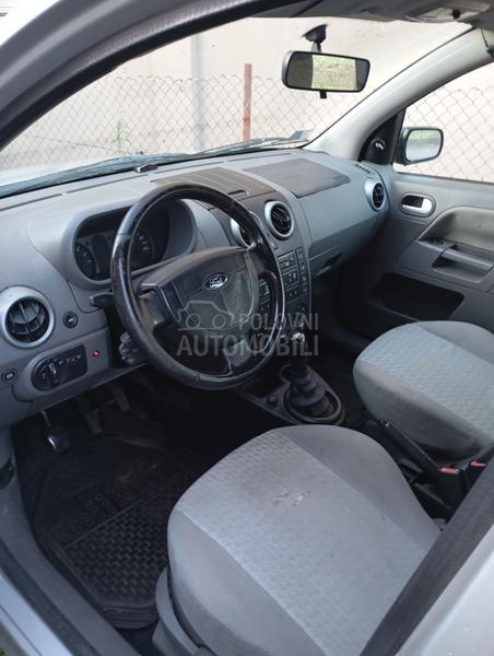 Ford Fusion 1.6