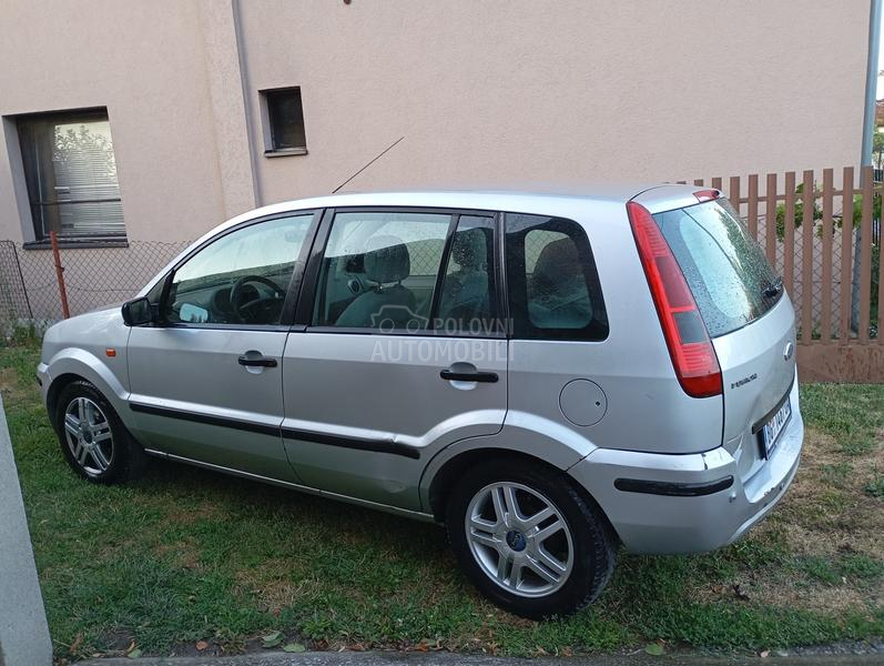Ford Fusion 1.6