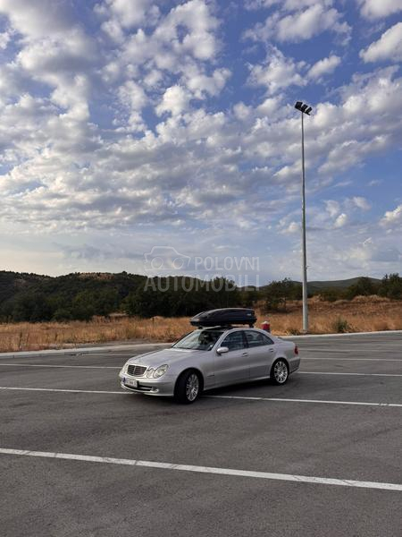 Mercedes Benz E 320 OM648