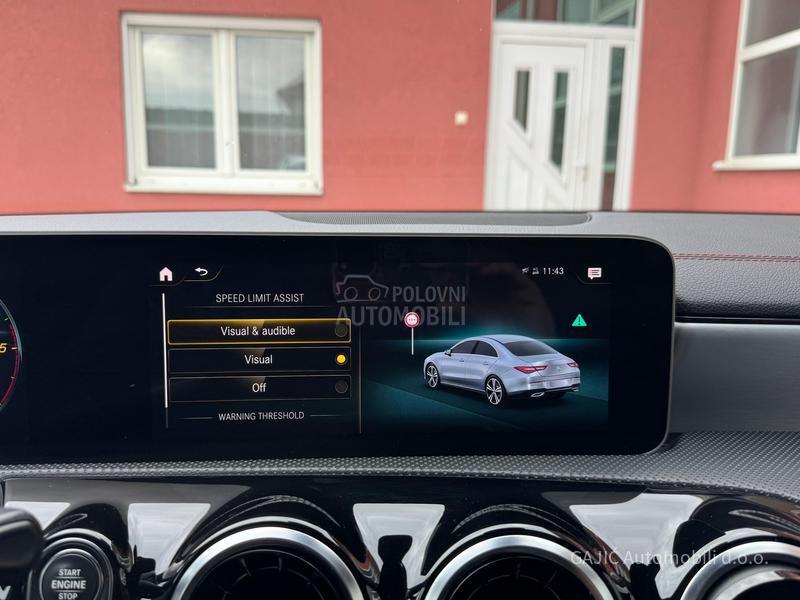 Mercedes Benz CLA 180 d AMG