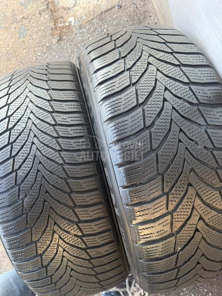 Nexen 225/55 R17 Zimska