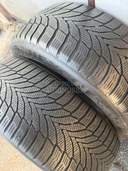 Nexen 225/55 R17 Zimska