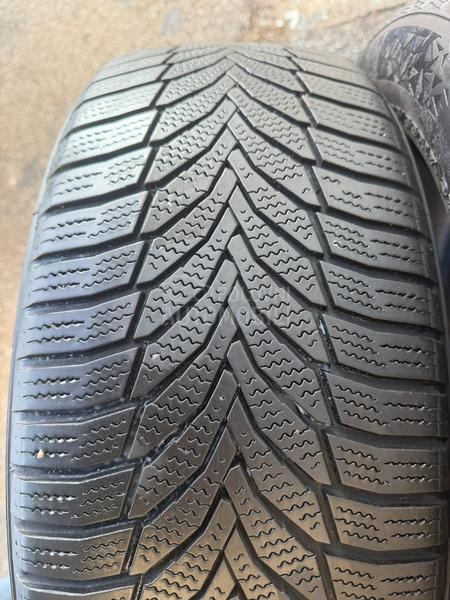 Nexen 225/55 R17 Zimska