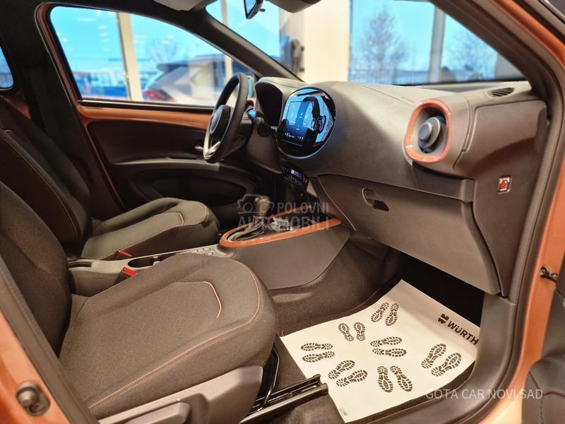 Toyota Aygo X 1.5 HEV  X-TREND