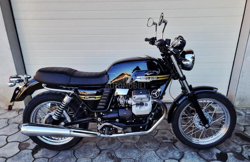 Moto Guzzi V7 Classic