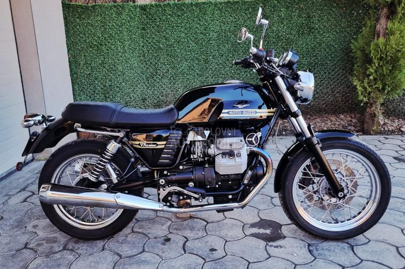 Moto Guzzi V7 Classic