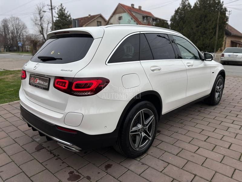 Mercedes Benz GLC 300 DE AMG VIRT AIR KAM
