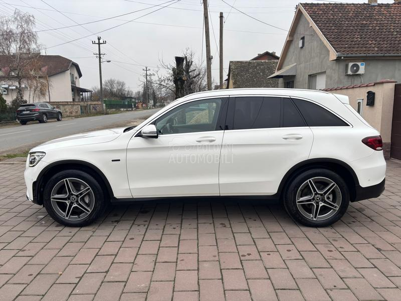 Mercedes Benz GLC 300 DE AMG VIRT AIR KAM