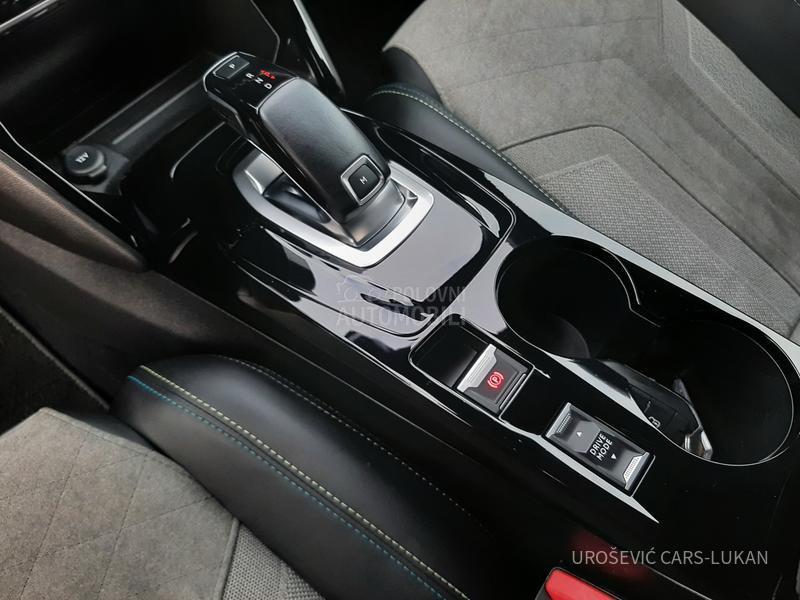 Peugeot 208 GT 1.2 PureTech CH
