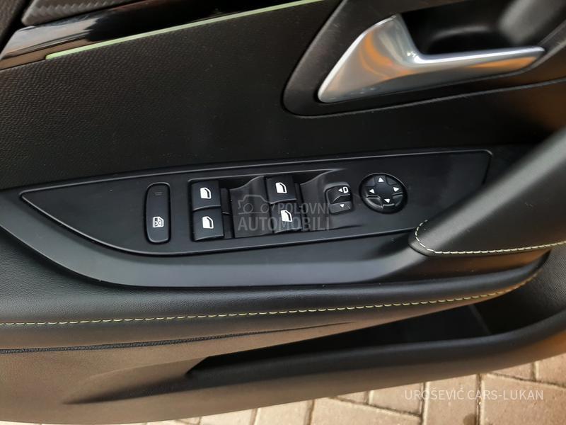 Peugeot 208 GT 1.2 PureTech CH