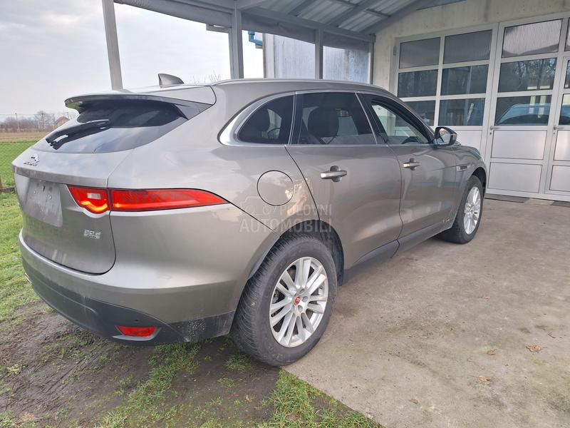 Jaguar F pace awd