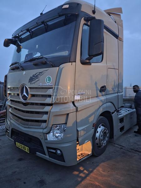 Mercedes Benz Actros 1842 Moze na rate