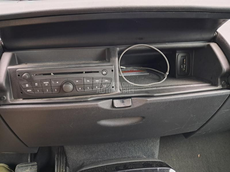 Renault Espace 2.0 DCI INITIALE