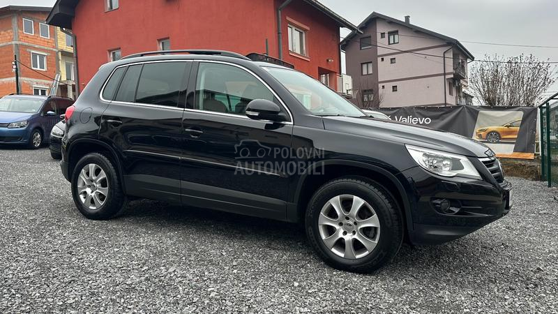 Volkswagen Tiguan 2.0TDI4X4 IZUZEETAN
