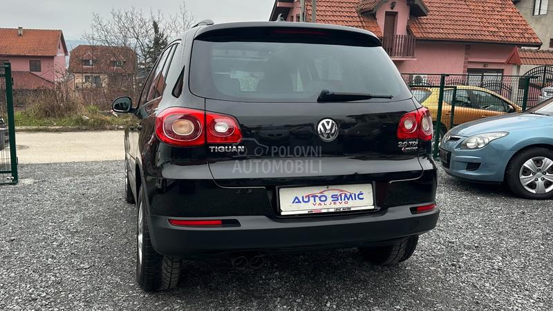Volkswagen Tiguan 2.0TDI4X4 IZUZEETAN