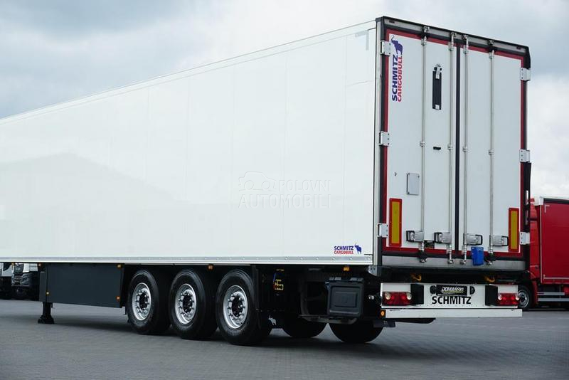 Schmitz Cargobull  DOM1688