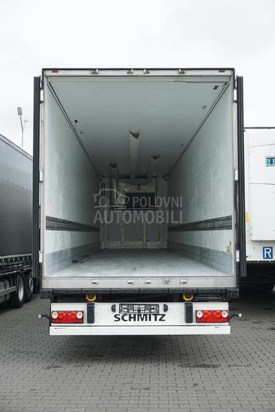 Schmitz Cargobull  DOM1688