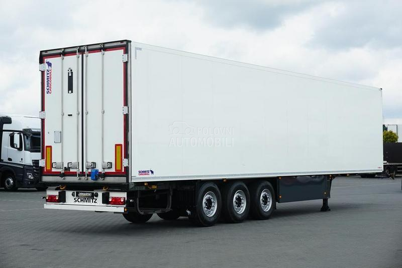 Schmitz Cargobull  DOM1688