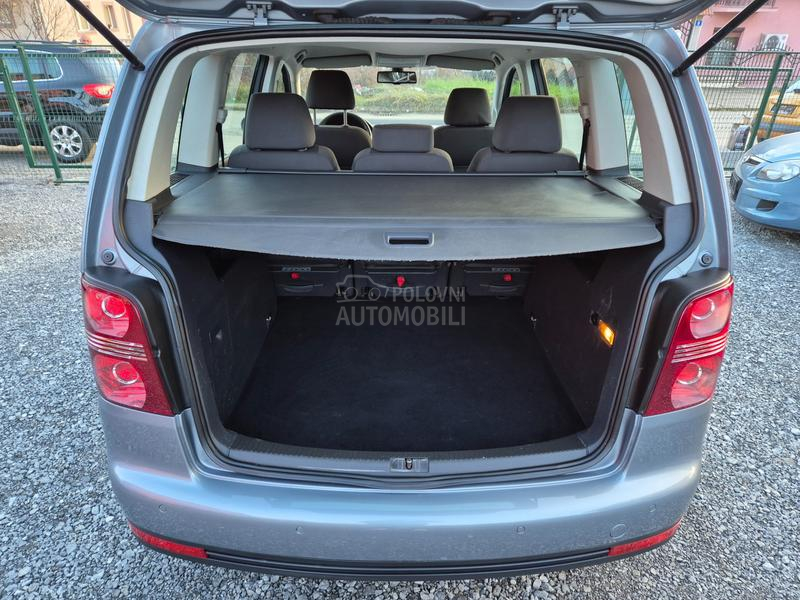 Volkswagen Touran 1,9 TDI BESPREK0RAN