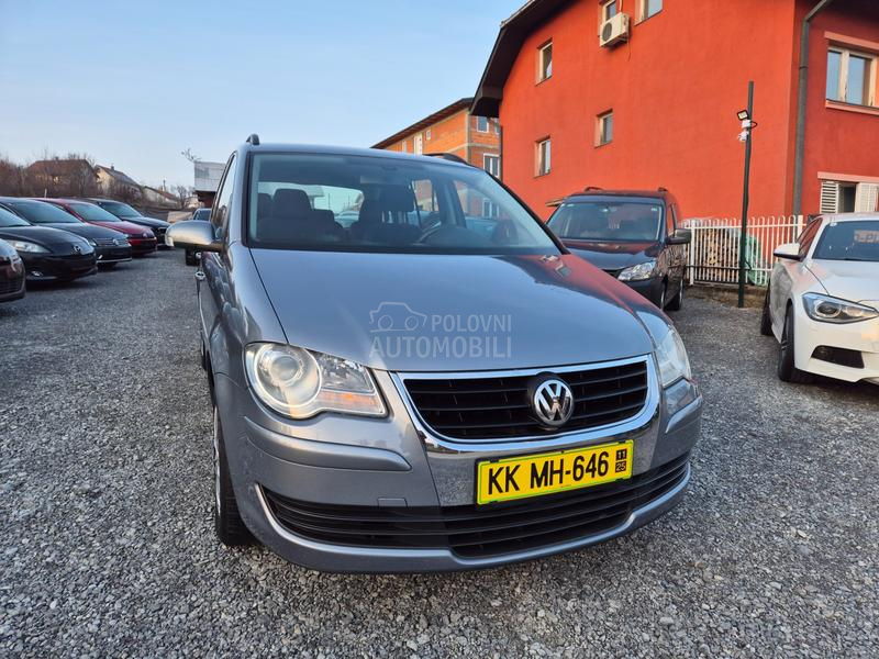 Volkswagen Touran 1,9 TDI BESPREK0RAN