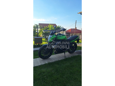 Kawasaki ER6N
