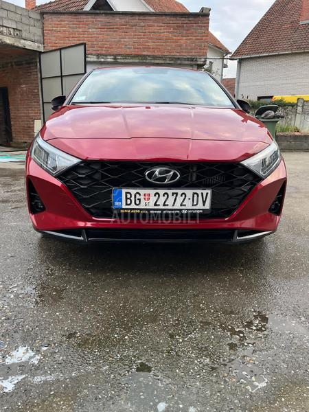 Hyundai i20 