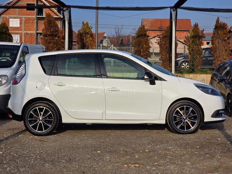 Renault Scenic BOSE
