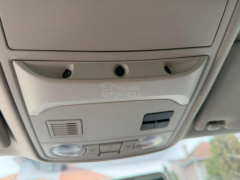 Volkswagen Golf 6 1.2TSI N.A.V.I