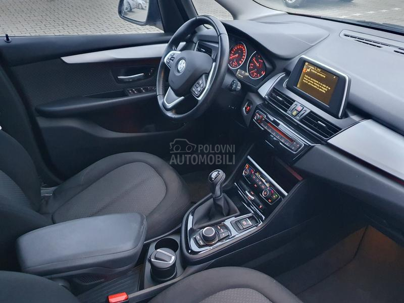 BMW 218 218d GranTourer 7sed