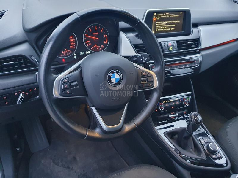BMW 218 218d GranTourer 7sed