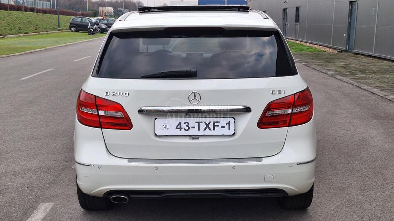 Mercedes Benz B 200 B 200 TOTALNI FUUL