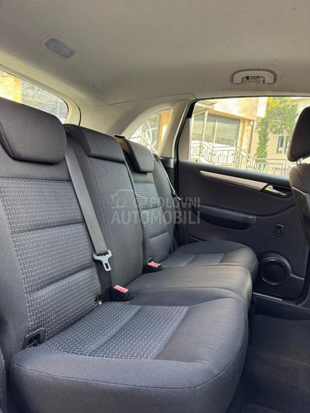 Mercedes Benz B 180 CDI