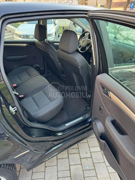 Mercedes Benz B 180 CDI