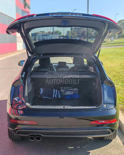 Audi Q3 2.0 TDI S-line