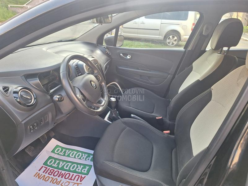 Renault Captur Suisse Line