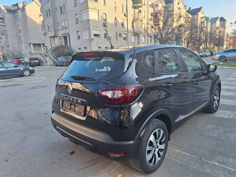 Renault Captur Suisse Line