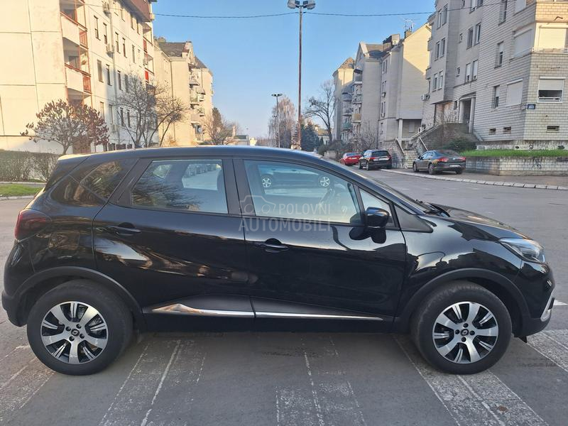 Renault Captur Suisse Line