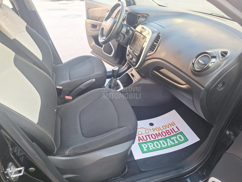 Renault Captur Suisse Line