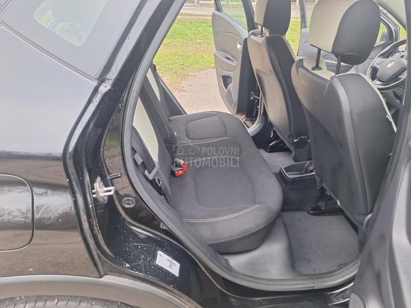 Renault Captur Suisse Line