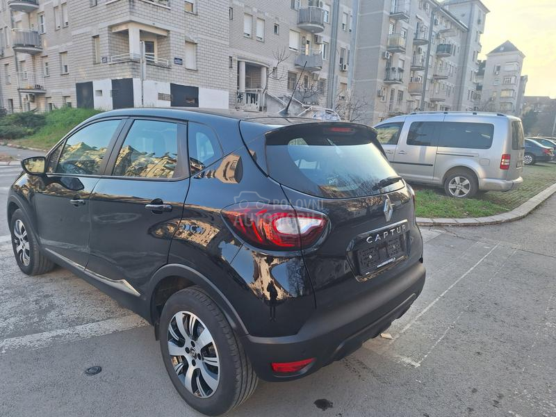 Renault Captur Suisse Line