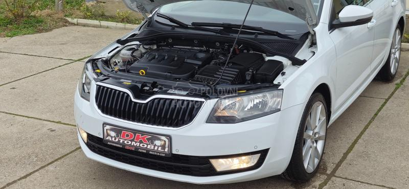 Škoda Octavia 2.0TDI/DSG/PANO/FUL