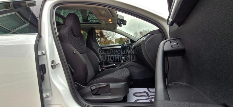 Škoda Octavia 2.0TDI/DSG/PANO/FUL