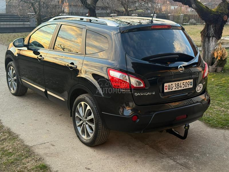 Nissan Qashqai + 2 2.0 dci TEKNA