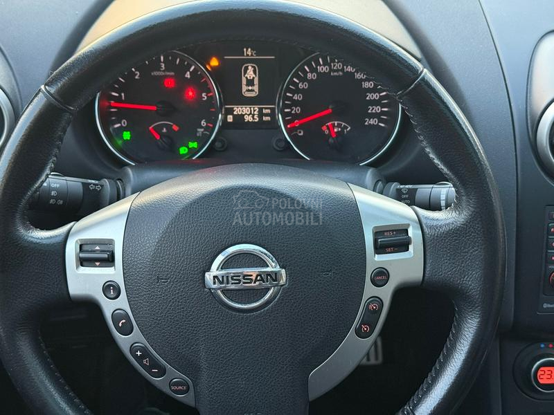 Nissan Qashqai + 2 2.0 dci TEKNA