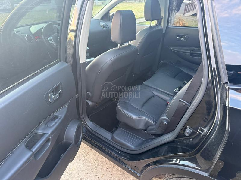 Nissan Qashqai + 2 2.0 dci TEKNA