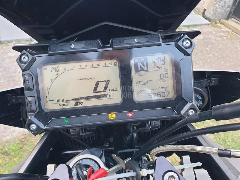 Yamaha MT-09 A Tracer